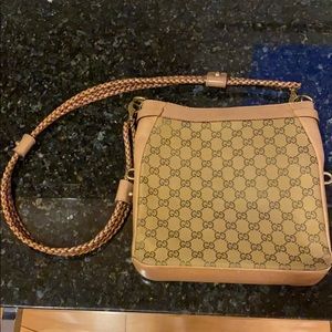 Gucci purse